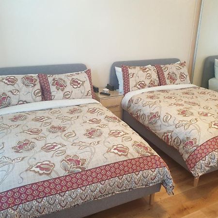 London Luxury Apartments 5 Min Walk From Ilford Station, With Free Parking Free Wifi Kültér fotó