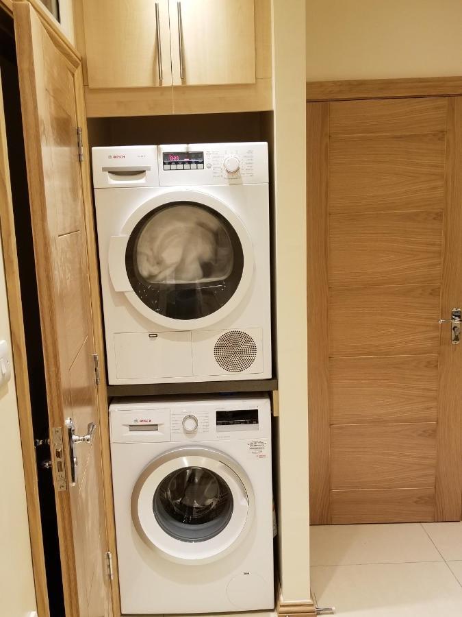 London Luxury Apartments 5 Min Walk From Ilford Station, With Free Parking Free Wifi Kültér fotó